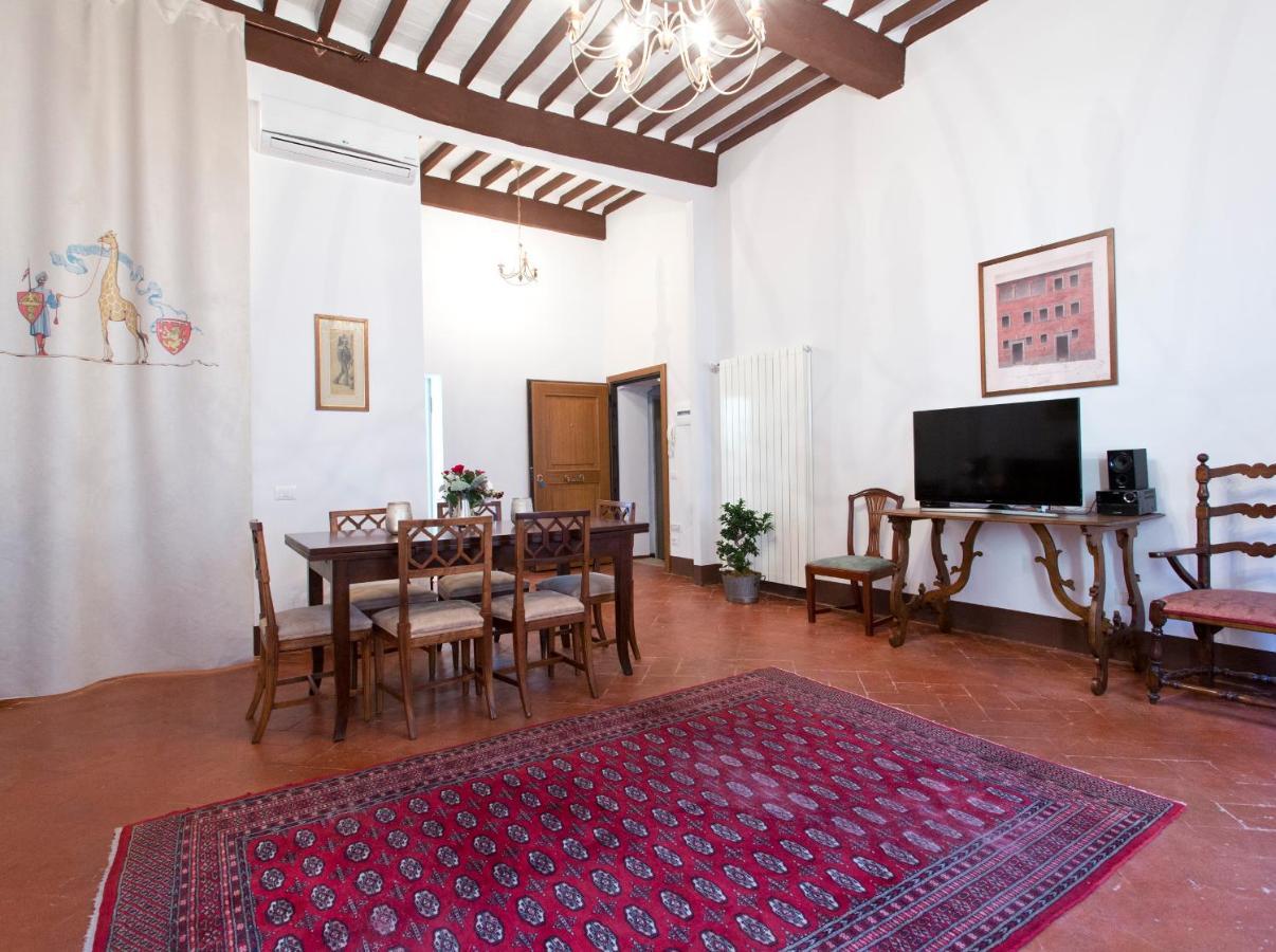 Апартаменты Residenza D'Epoca Palazzo Piccolomini Сиена Экстерьер фото